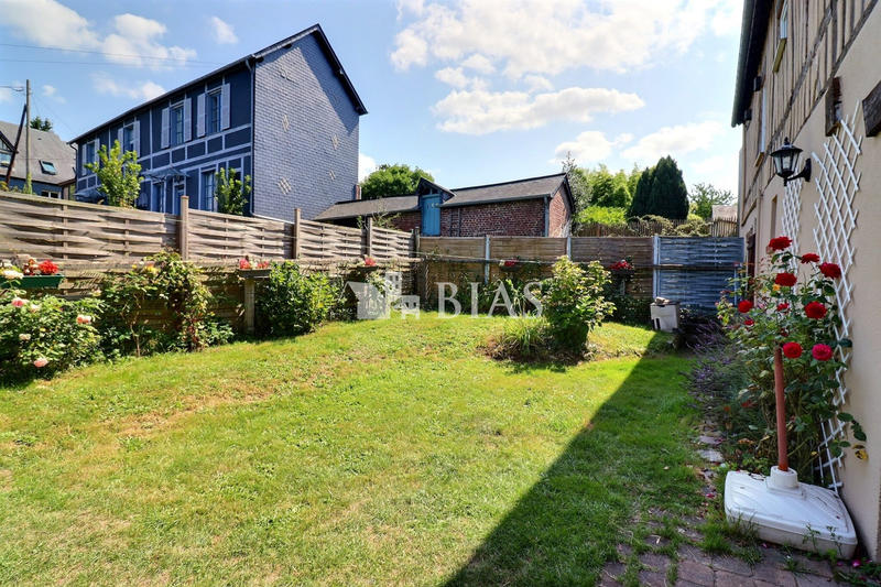 Maison - 131 m² - 7 pièces