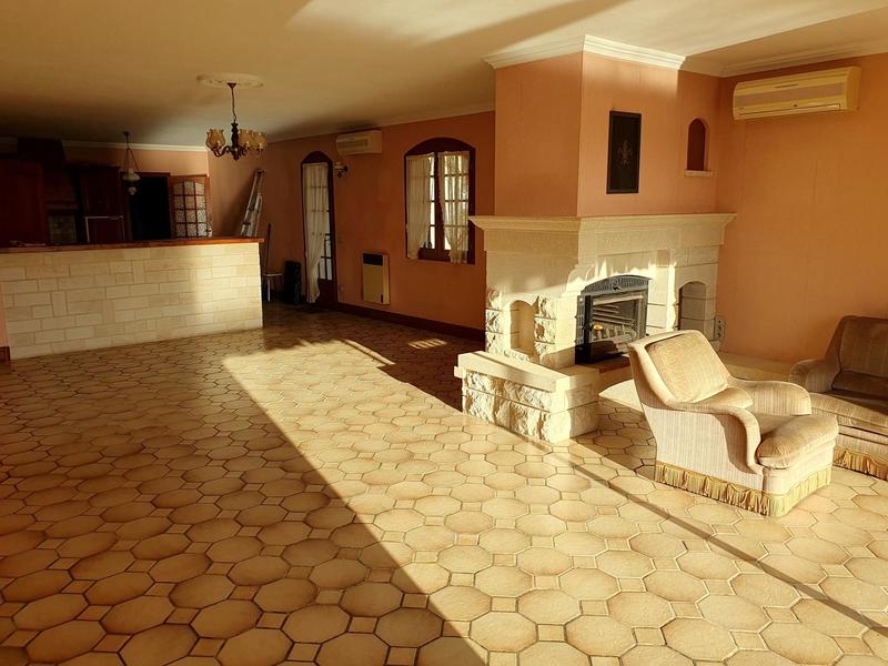 Maison - 182 m² - 7 pièces