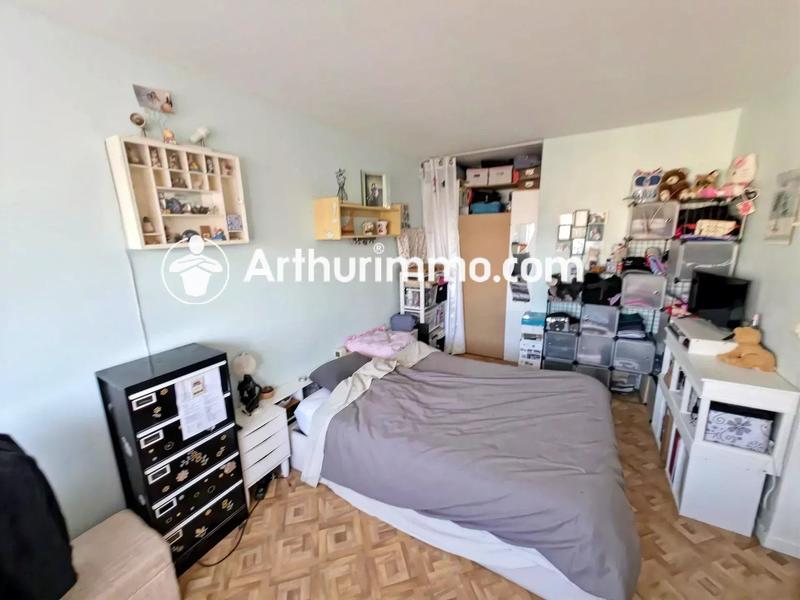 Appartement - 83 m² - 4 pièces