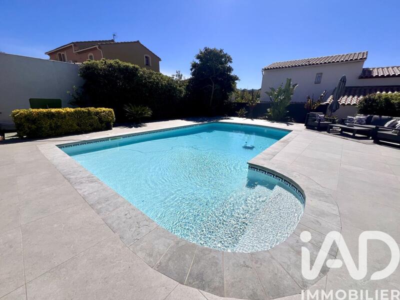 Maison - 141 m² - 6 pièces