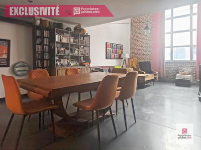 Loft - 108 m² - 5 pièces