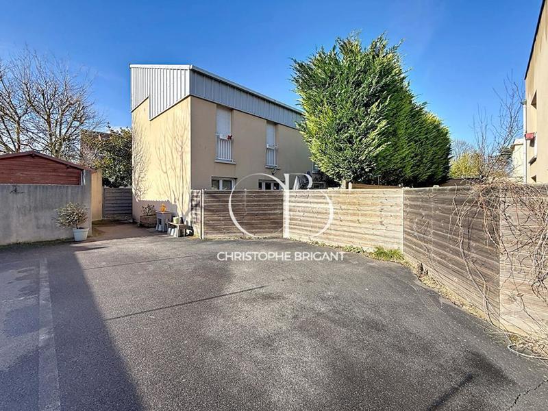 Appartement - 61 m² - 2 pièces