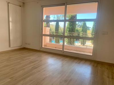 Appartement - 88 m² - 4 pièces