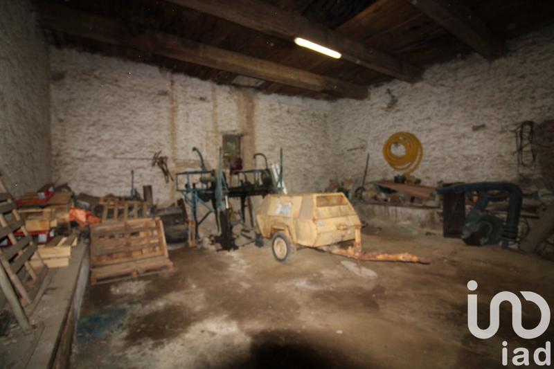 Maison - 400 m² - 1 pièce