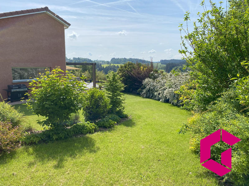 Maison contemporaine - 133 m² - 6 pièces