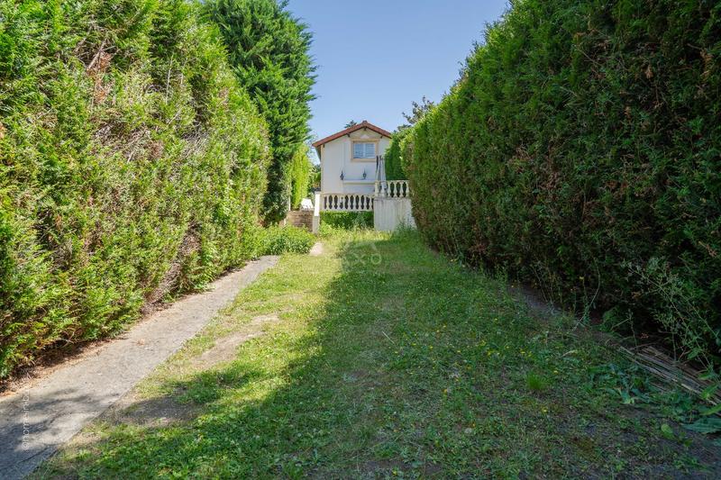 Maison - 178 m² - 6 pièces