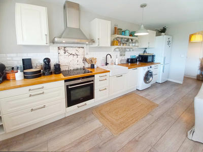 Appartement - 64 m² - 3 pièces