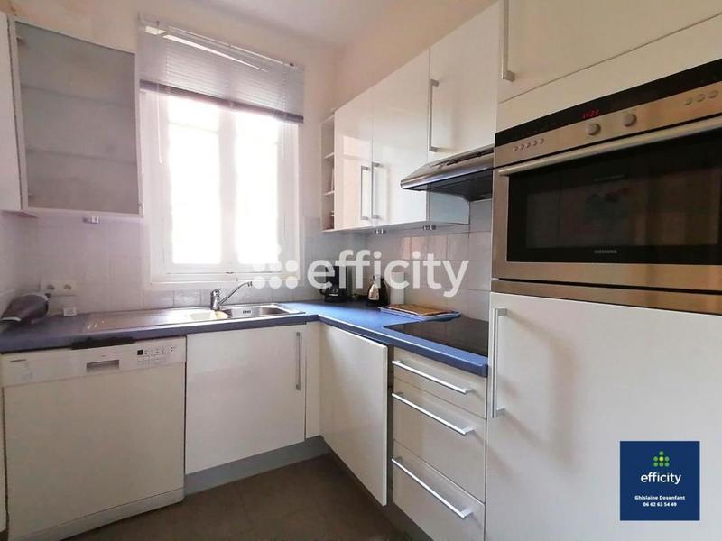 Appartement - 77 m² - 4 pièces