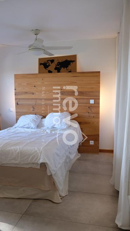 Villa - 180 m² - 4 pièces