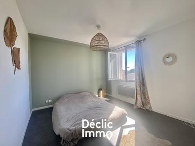 Maison contemporaine - 96 m² - 4 pièces