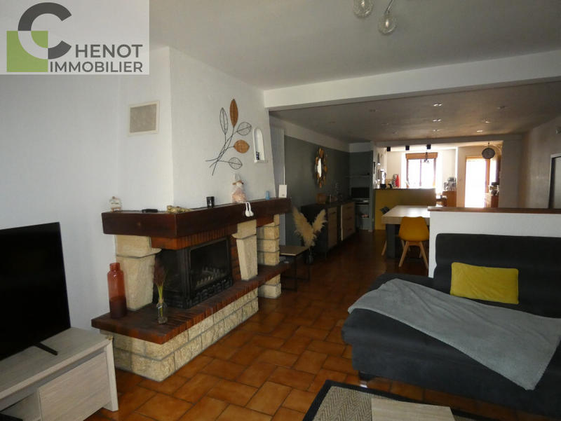 Propriété - 250 m² - 7 pièces