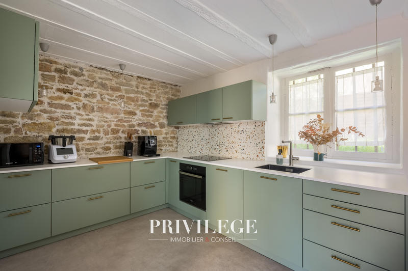 Maison de village - 180 m² - 5 pièces