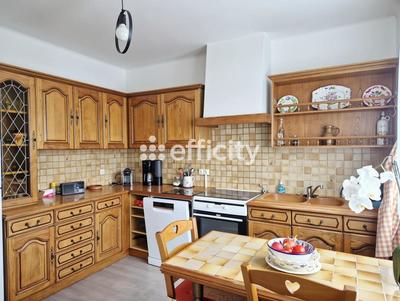 Maison - 110 m² - 5 pièces