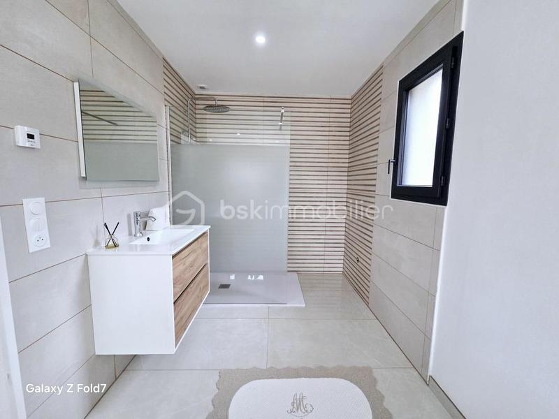 Maison - 148 m² - 5 pièces