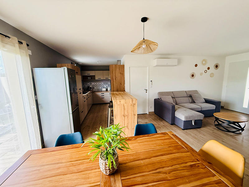 Maison - 86 m² - 4 pièces