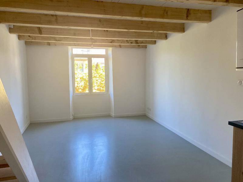 Appartement - 79 m² - 3 pièces