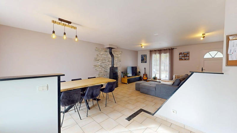 Maison - 77 m² - 4 pièces