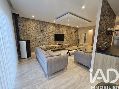 Maison - 125 m² - 4 pièces
