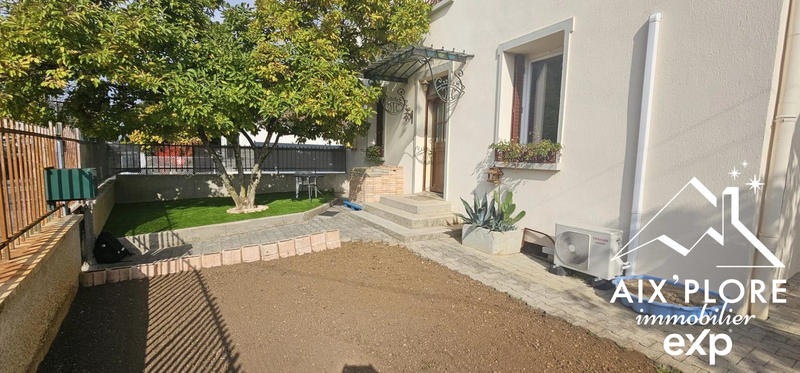 Maison - 140 m² - 5 pièces