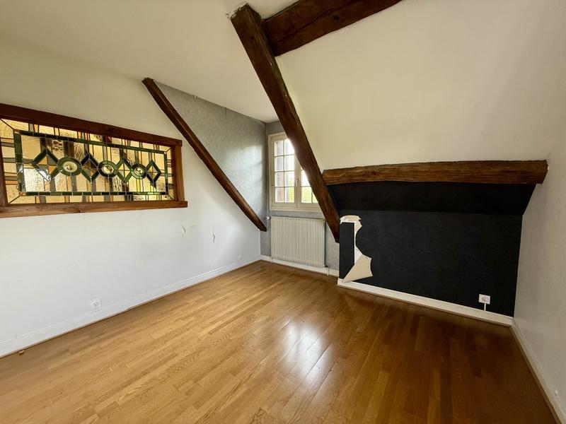 Maison - 193 m² - 6 pièces