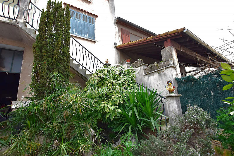 Maison ancienne - 206 m² - 7 pièces