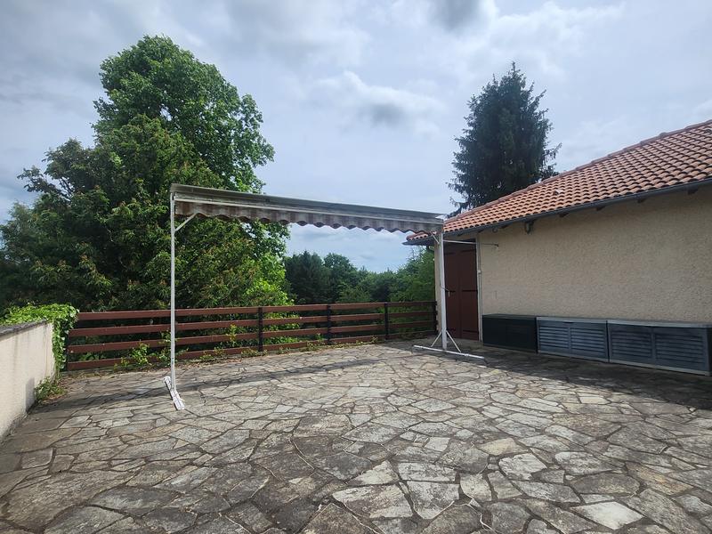 Maison - 143 m² - 8 pièces