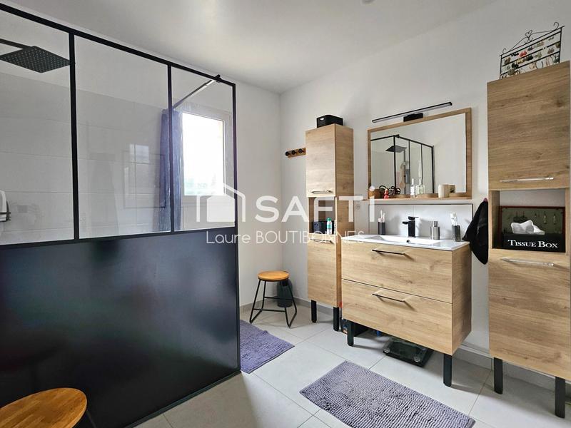 Maison - 195 m² - 8 pièces