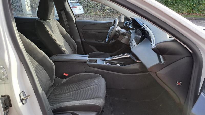 Peugeot 308 Phev 180 E-Eat8 Active Pack