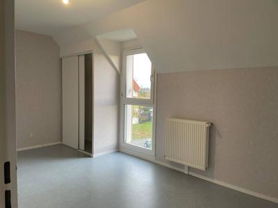 Maison - 94 m² - 4 pièces