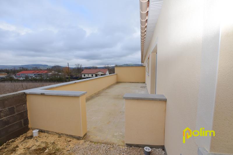 Maison - 93 m² - 5 pièces