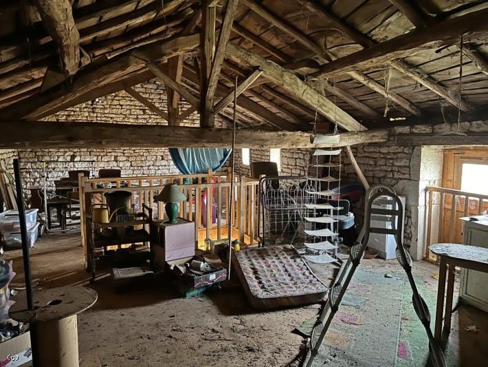 Maison ancienne - 103 m² - 5 pièces