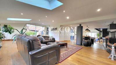 Fermette - 220 m² - 7 pièces