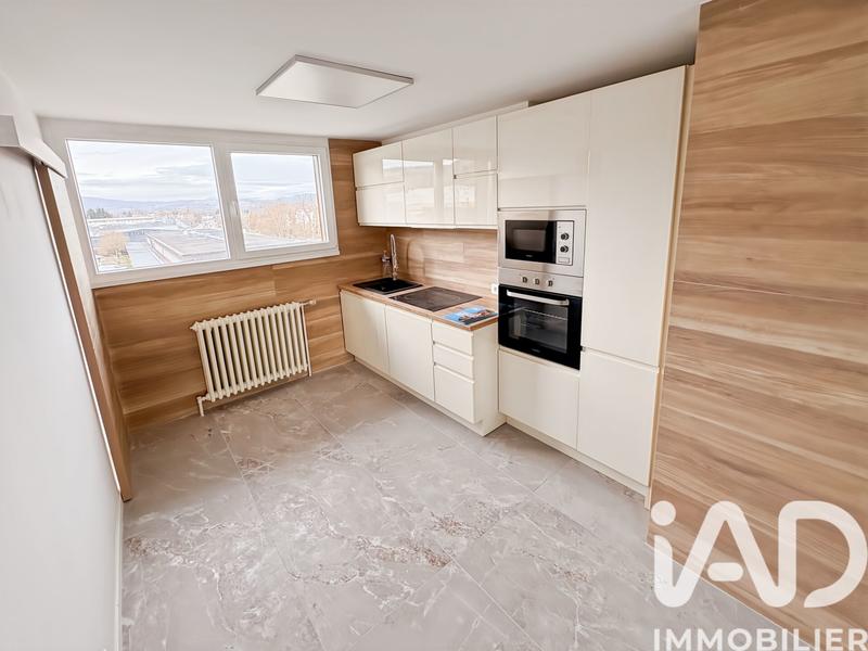 Appartement - 70 m² - 4 pièces