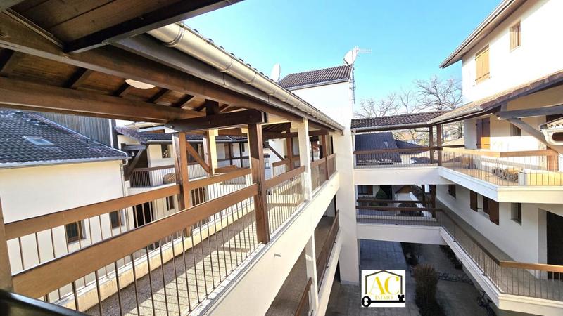 Duplex - 144 m² - 5 pièces