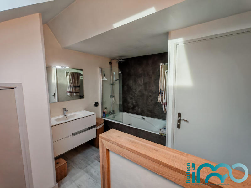 Maison ancienne - 250 m² - 8 pièces