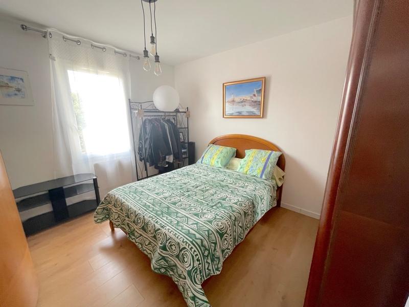 Maison - 99 m² - 5 pièces