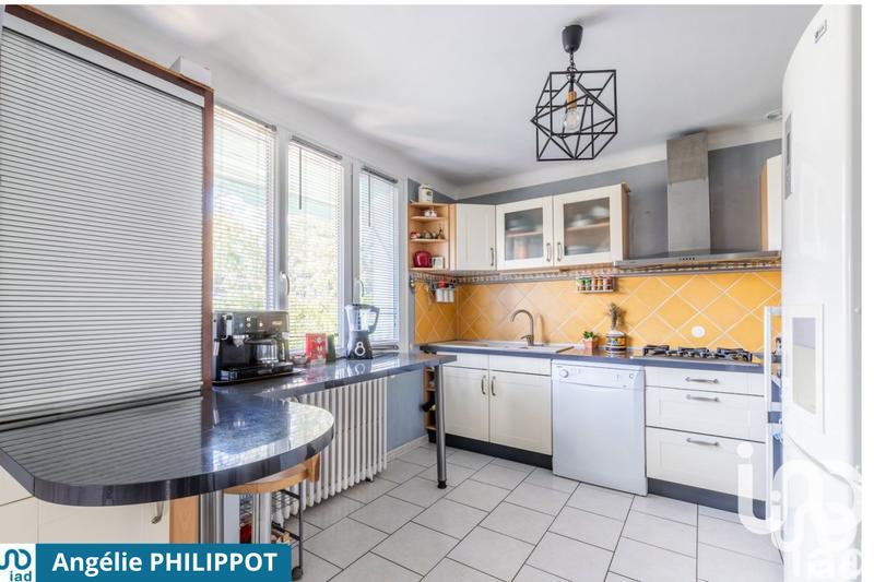 Maison - 168 m² - 7 pièces