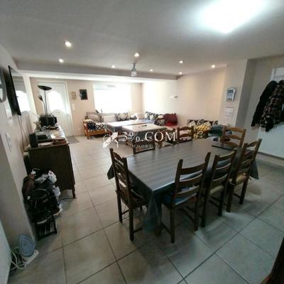 Maison - 145 m² - 8 pièces