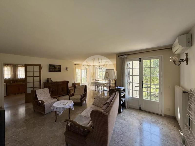 Maison - 143 m² - 5 pièces