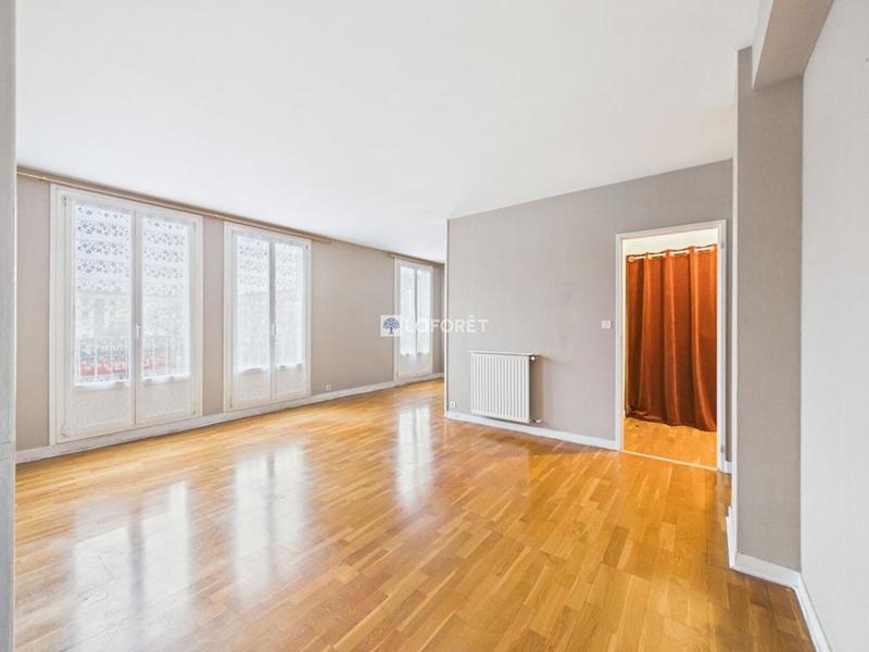 Appartement - 87 m² - 5 pièces