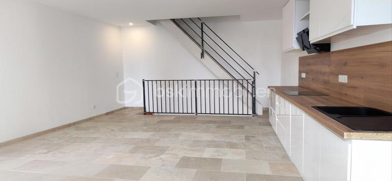 Maison - 105 m² - 3 pièces