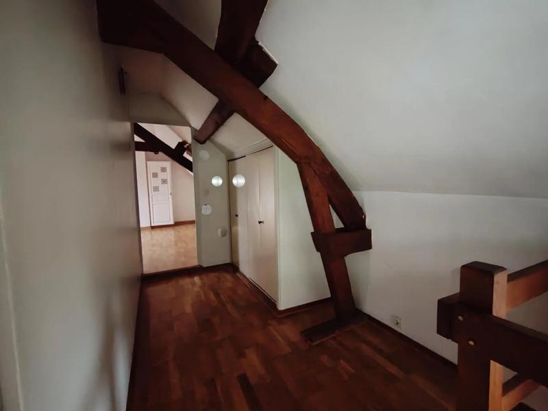 Maison - 95 m² - 5 pièces