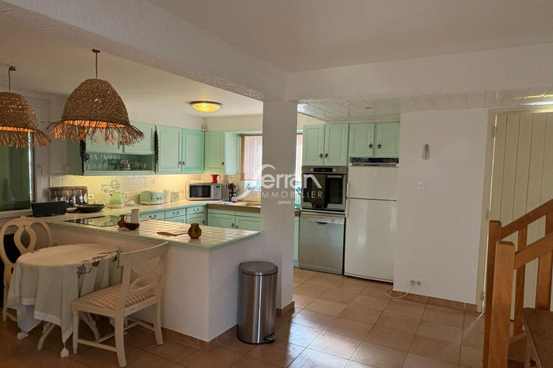 Maison - 136 m² - 5 pièces