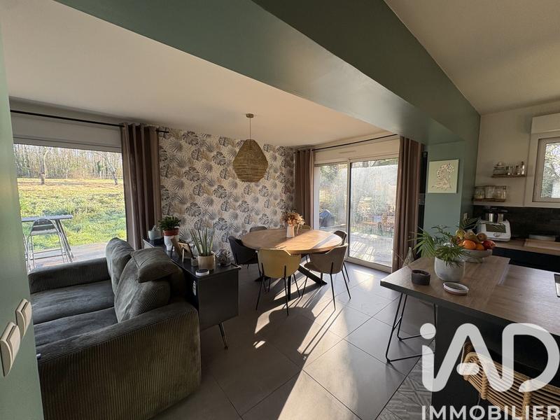 Maison - 94 m² - 3 pièces