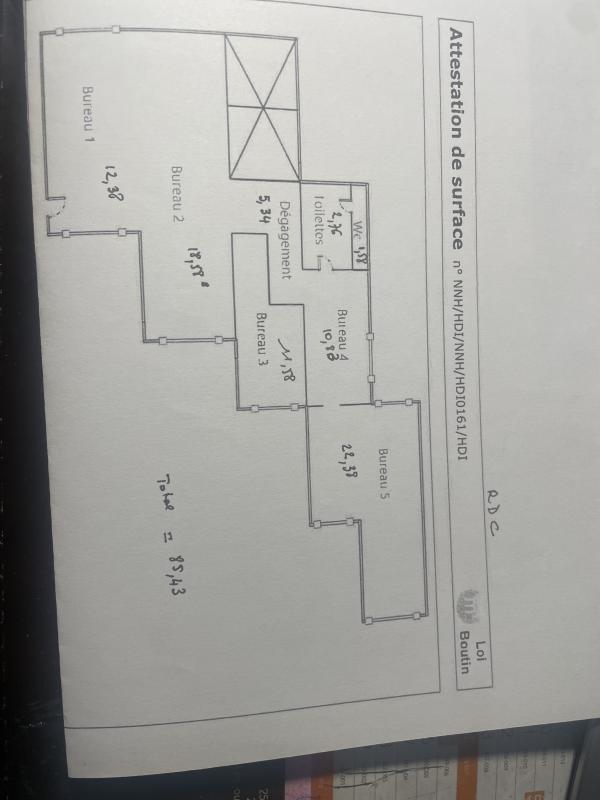Bureau - 85 m² - 5 pièces