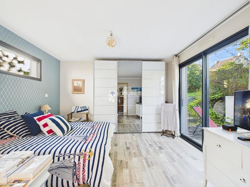 Maison - 170 m² - 7 pièces