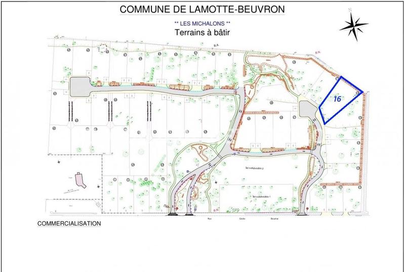 Terrain constructible - 1 001 m²