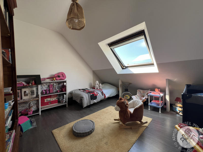 Maison - 105 m² - 5 pièces