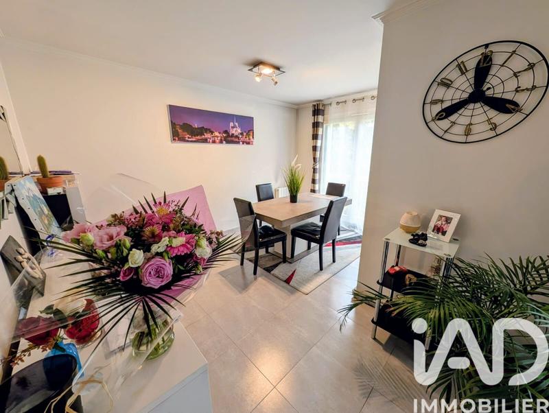 Appartement - 94 m² - 5 pièces
