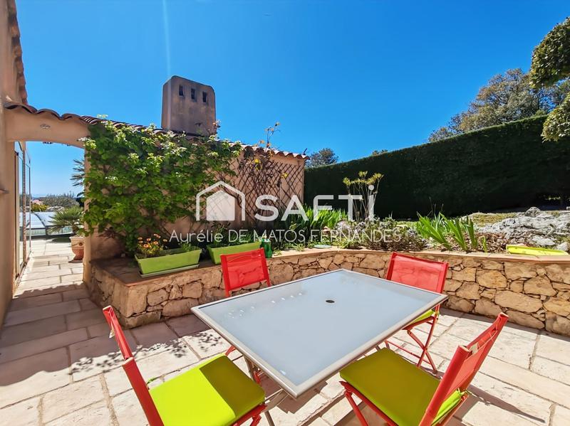 Maison - 141 m² - 5 pièces